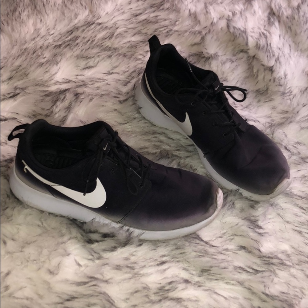 Nike Roshes